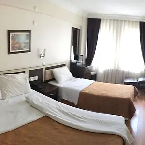 3* Otel Grand